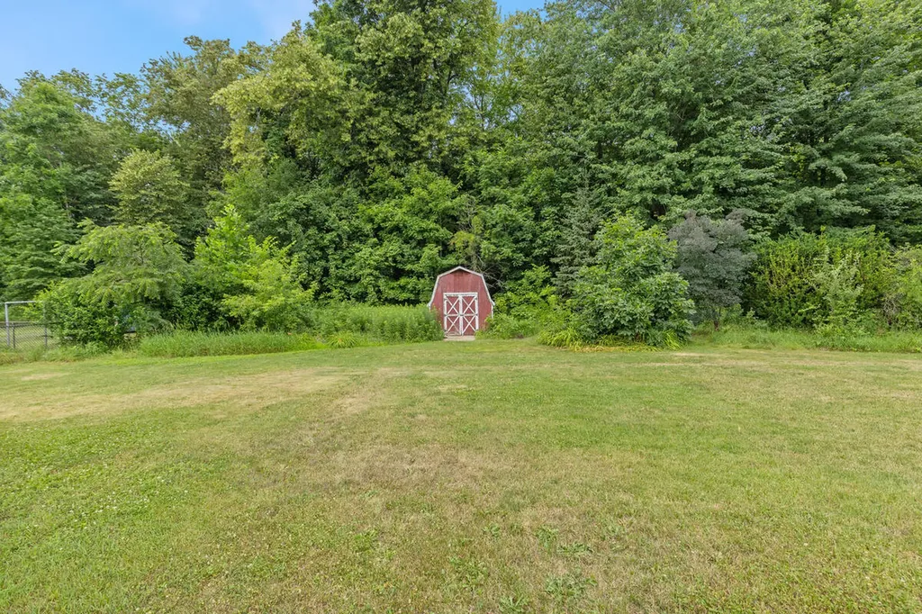 13885 Windemere Drive NW Tallmadge Charter Township MI 49534
