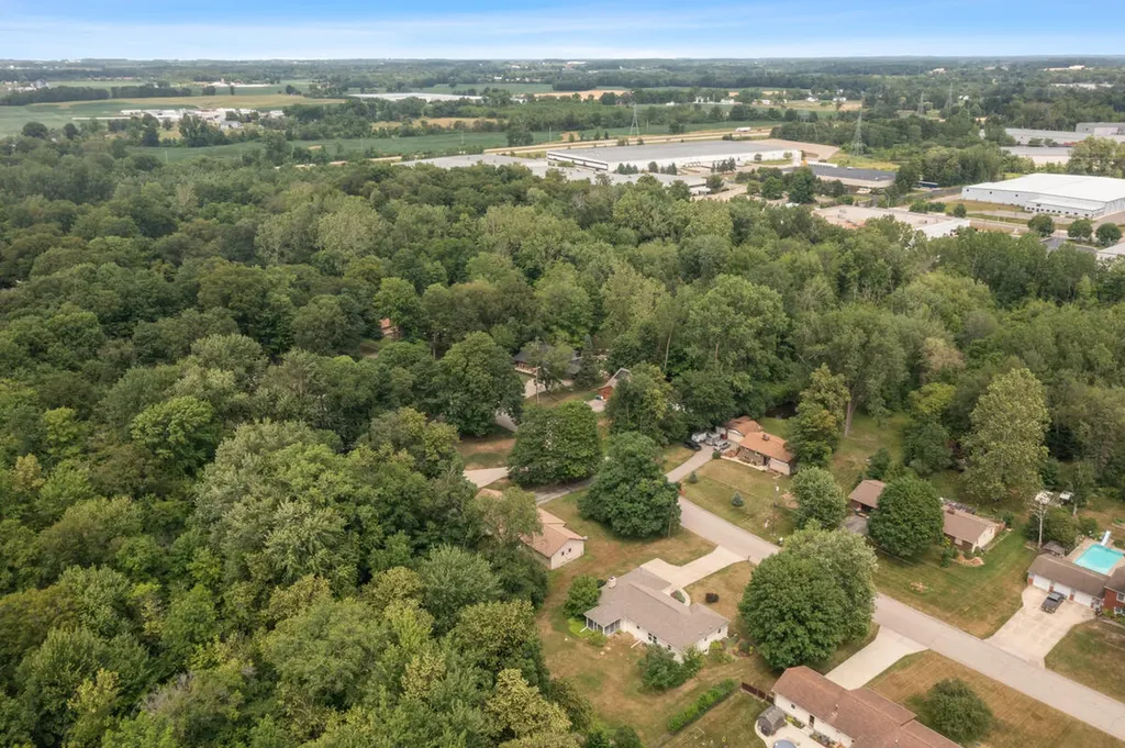 13885 Windemere Drive NW Tallmadge Charter Township MI 49534