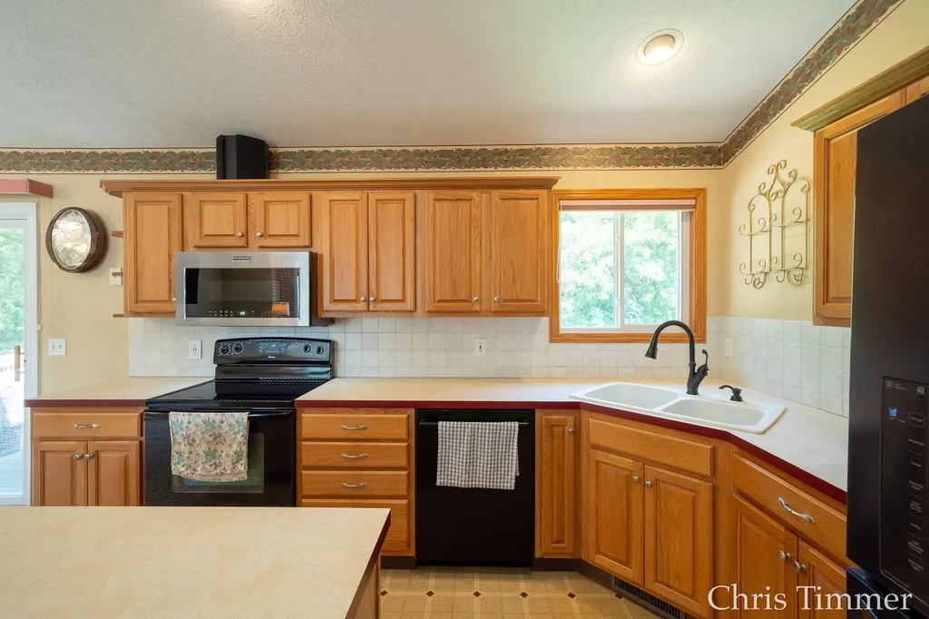 9777 Jane Drive Holland Charter Township MI 49464