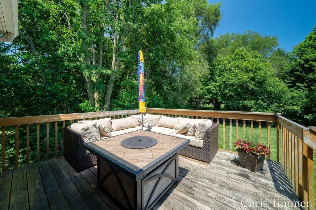 9777 Jane Drive Holland Charter Township MI 49464