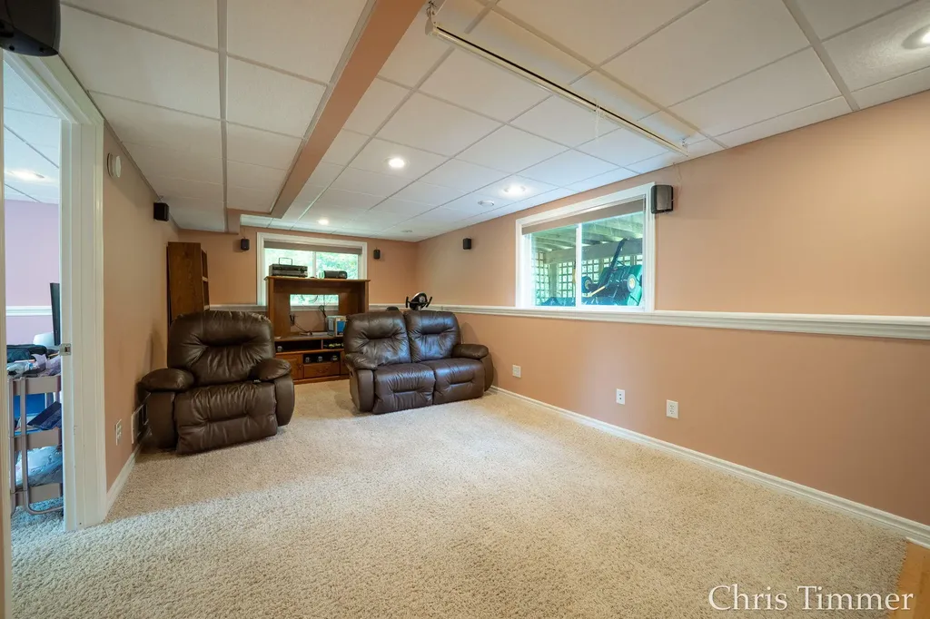 9777 Jane Drive Holland Charter Township MI 49464