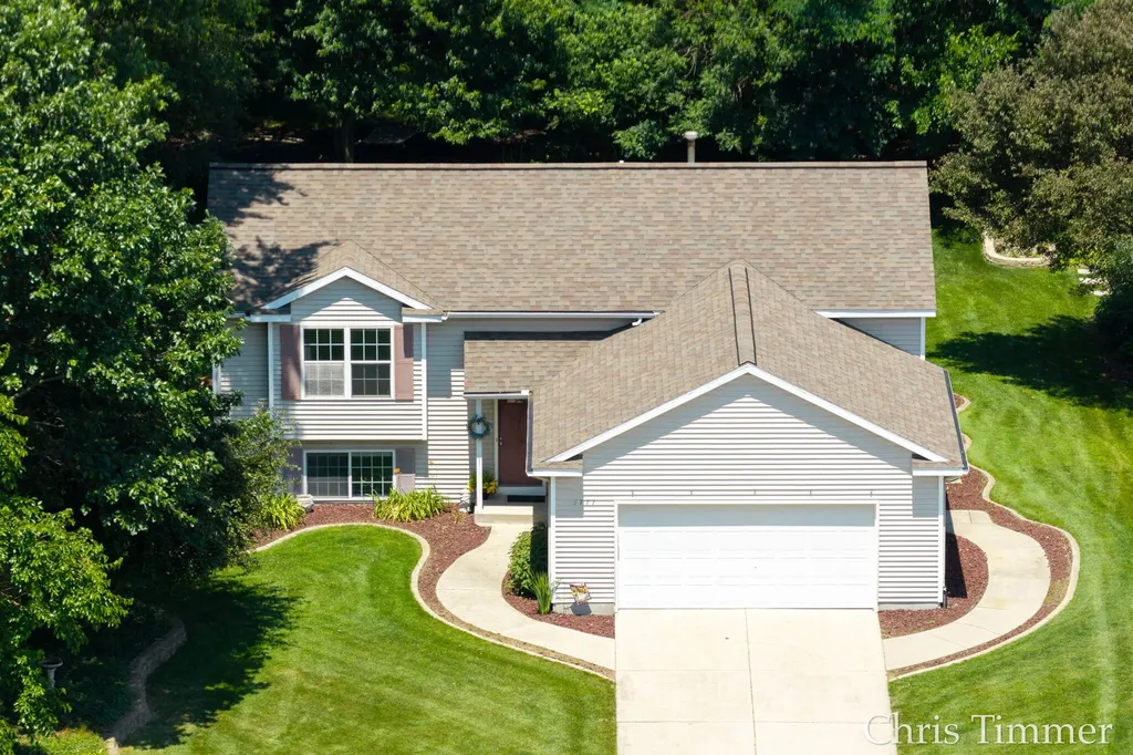 9777 Jane Drive Holland Charter Township MI 49464