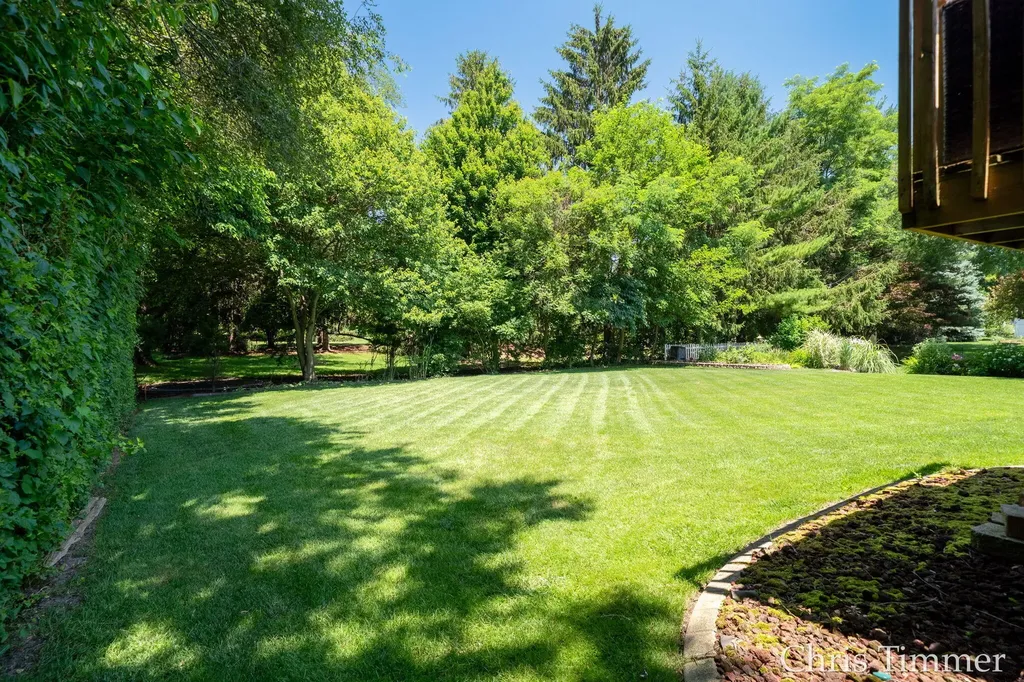 9777 Jane Drive Holland Charter Township MI 49464
