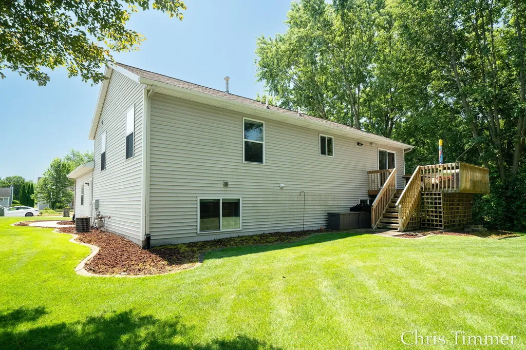 9777 Jane Drive Holland Charter Township MI 49464