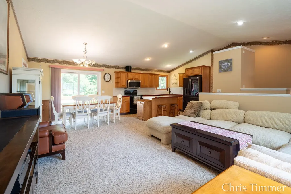 9777 Jane Drive Holland Charter Township MI 49464