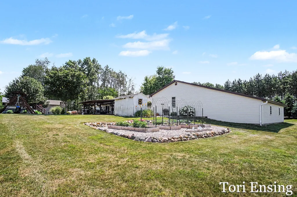 481 S Nevins Road Sidney Township MI 48888