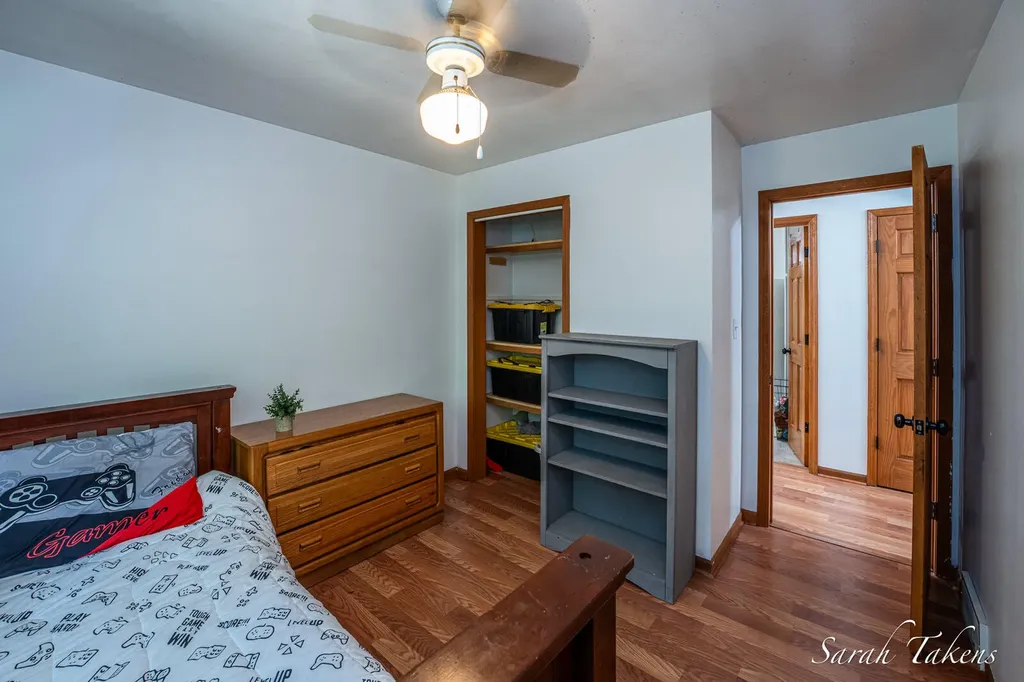 3860 E Pontaluna Road Fruitport Charter Township MI 49415
