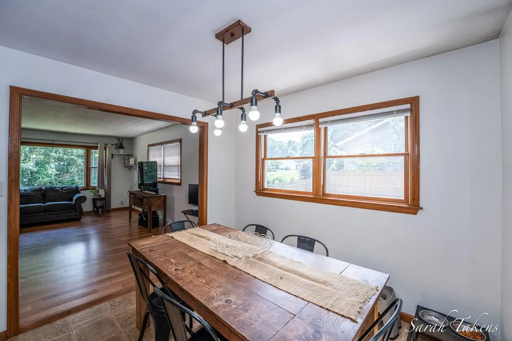 3860 E Pontaluna Road Fruitport Charter Township MI 49415