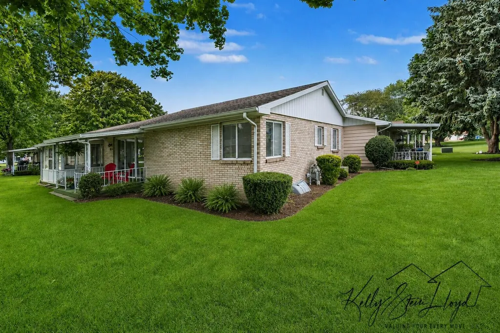 5705 Leisure South Drive SE Kentwood City MI 49548