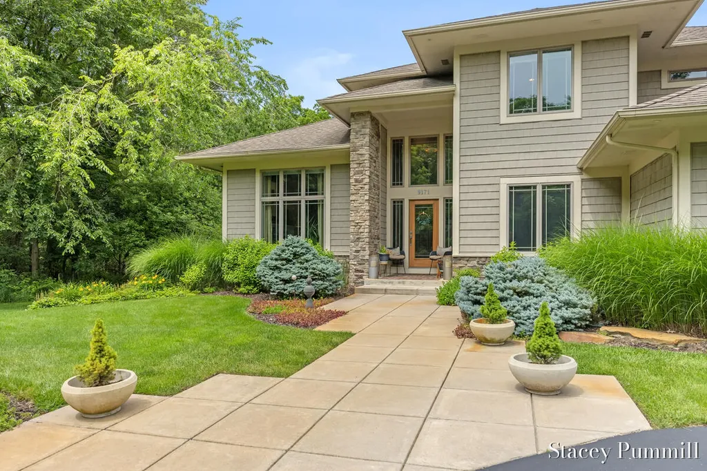 9171 Conservancy Drive NE Ada Township MI 49301