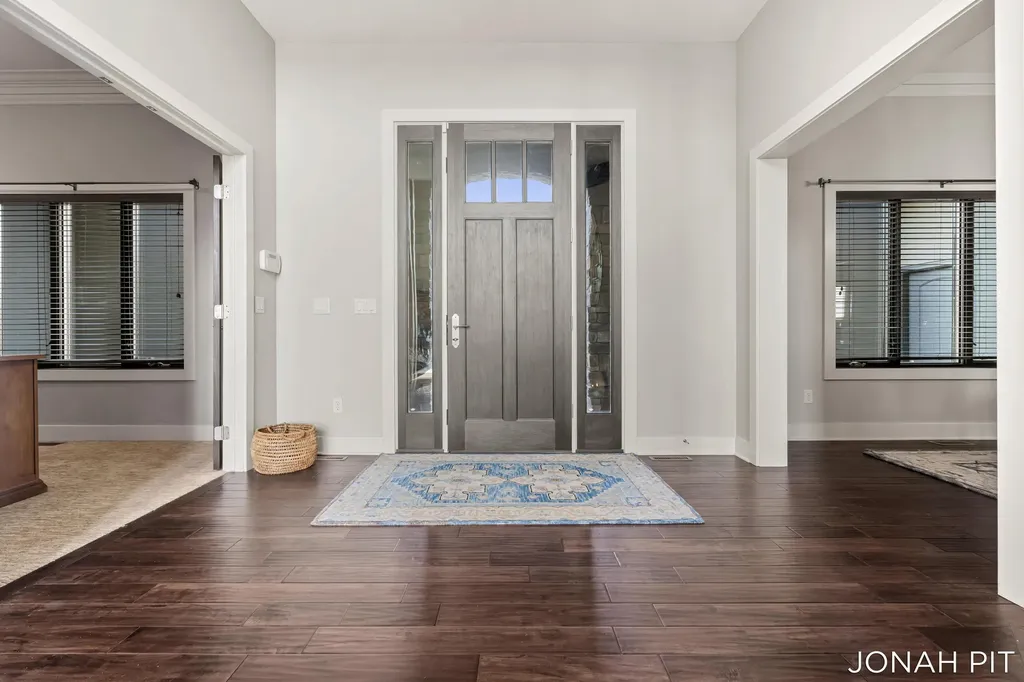 5714 Nelson Drive Georgetown Charter Township MI 49426