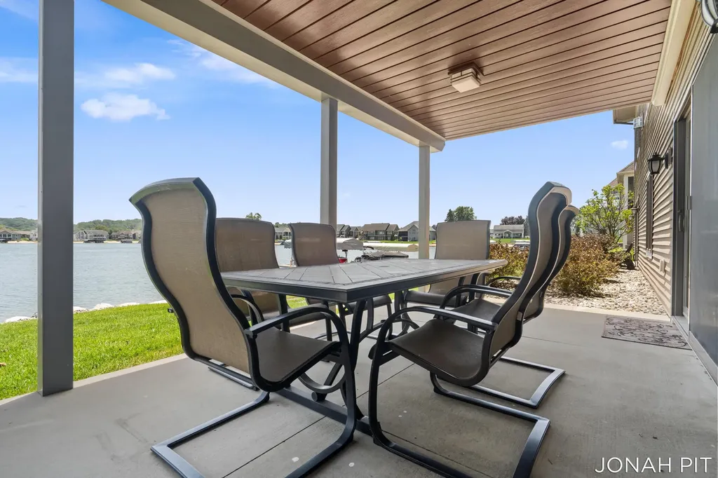 5714 Nelson Drive Georgetown Charter Township MI 49426