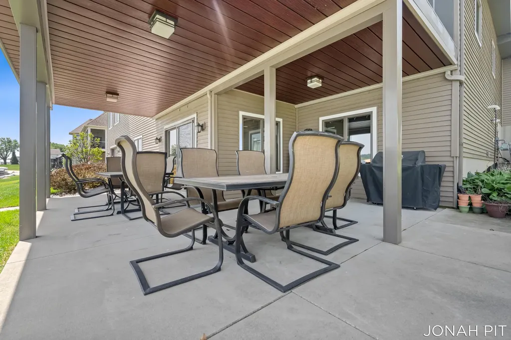 5714 Nelson Drive Georgetown Charter Township MI 49426