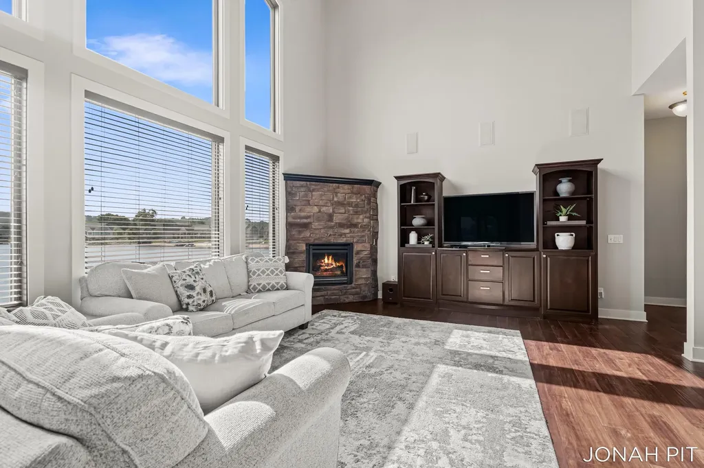 5714 Nelson Drive Georgetown Charter Township MI 49426