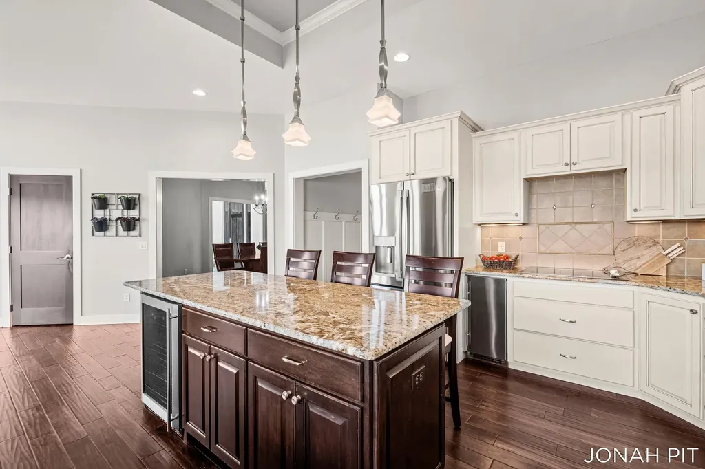 5714 Nelson Drive Georgetown Charter Township MI 49426