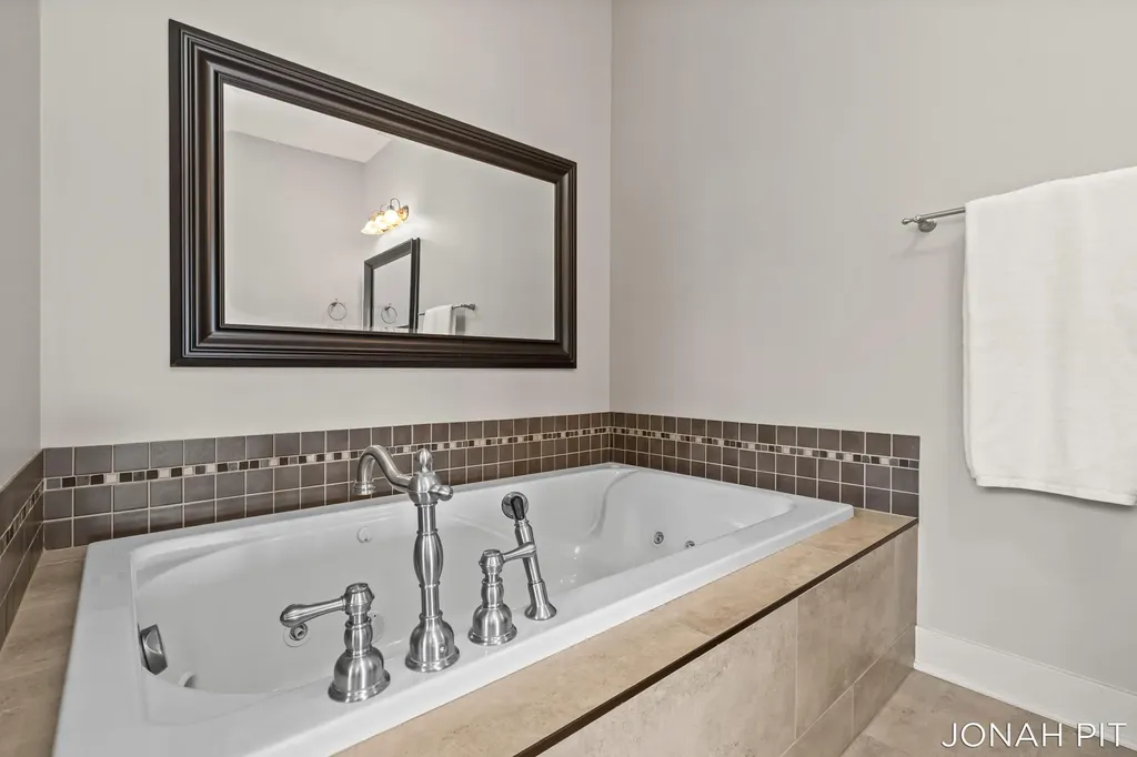 5714 Nelson Drive Georgetown Charter Township MI 49426