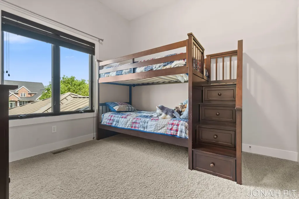 5714 Nelson Drive Georgetown Charter Township MI 49426