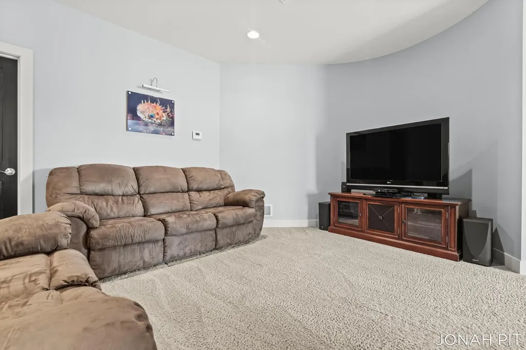 5714 Nelson Drive Georgetown Charter Township MI 49426