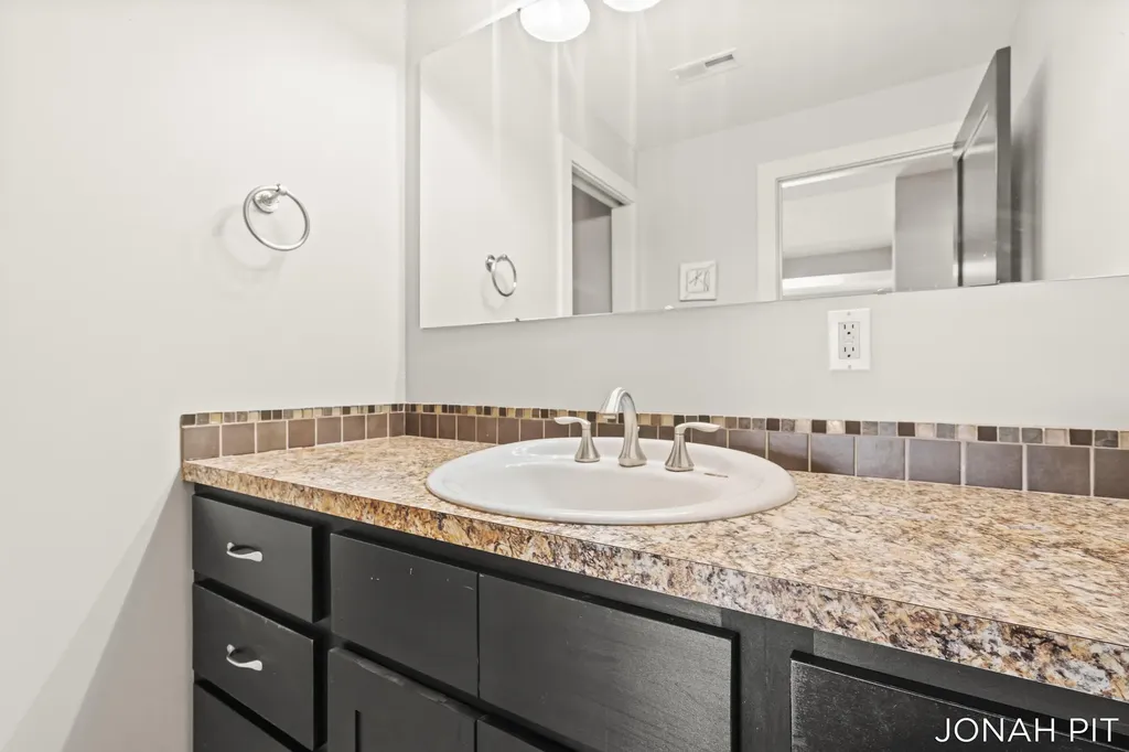 5714 Nelson Drive Georgetown Charter Township MI 49426