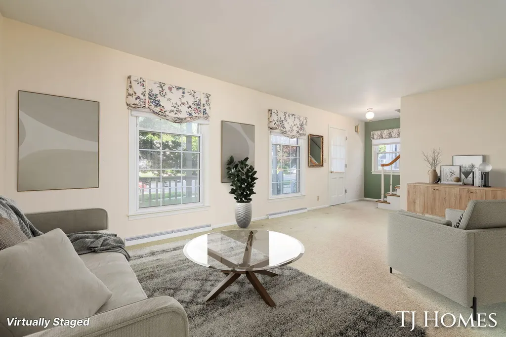 8 Wallinwood Avenue NE Grand Rapids City MI 49503