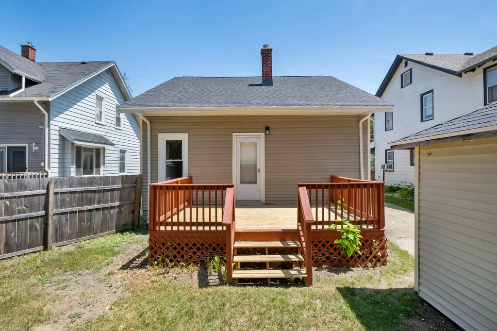1919 Lafayette Avenue SE Grand Rapids City MI 49507