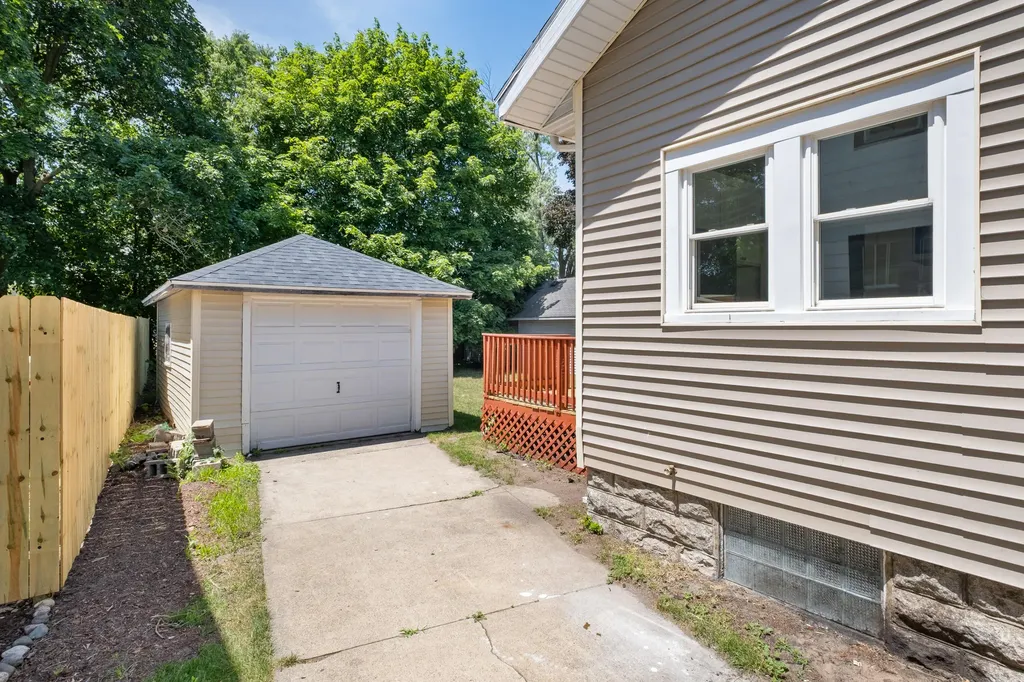 1919 Lafayette Avenue SE Grand Rapids City MI 49507