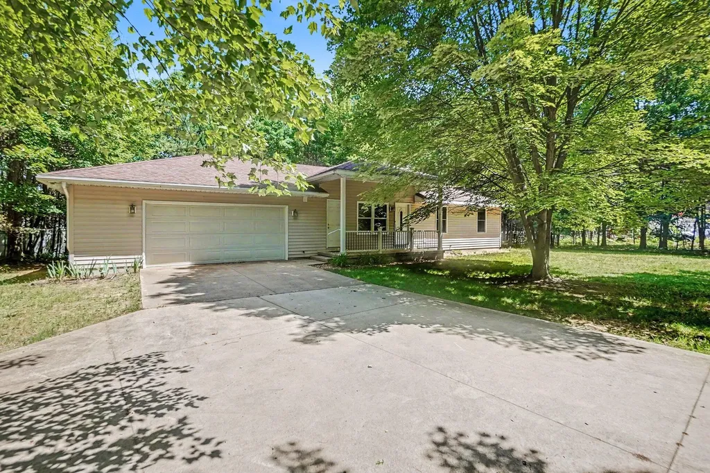 4955 Red Pine Drive Bridgeton Township MI 49327