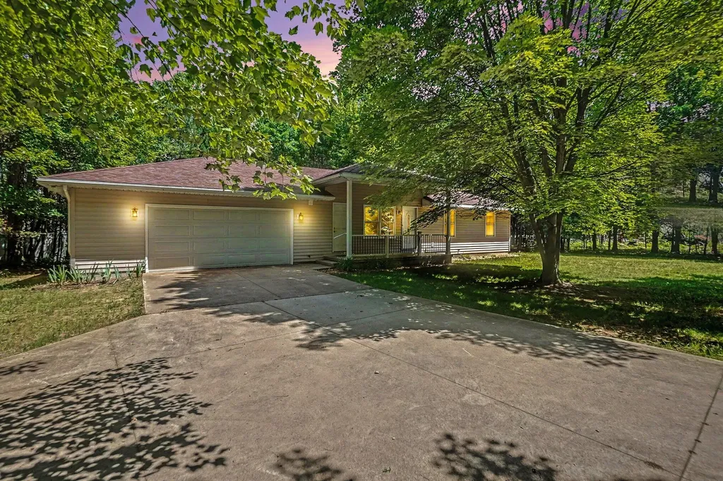 4955 Red Pine Drive Bridgeton Township MI 49327