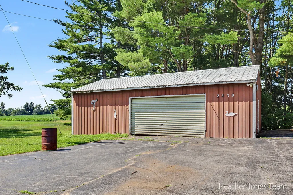 2350 Belding Road Orleans Township MI 48865