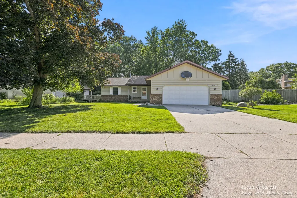 4012 Mohawk Avenue SW Grandville City MI 49418