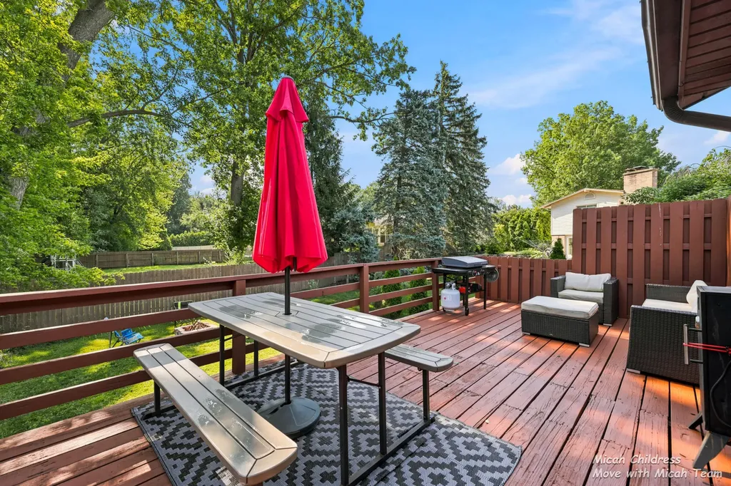 4012 Mohawk Avenue SW Grandville City MI 49418