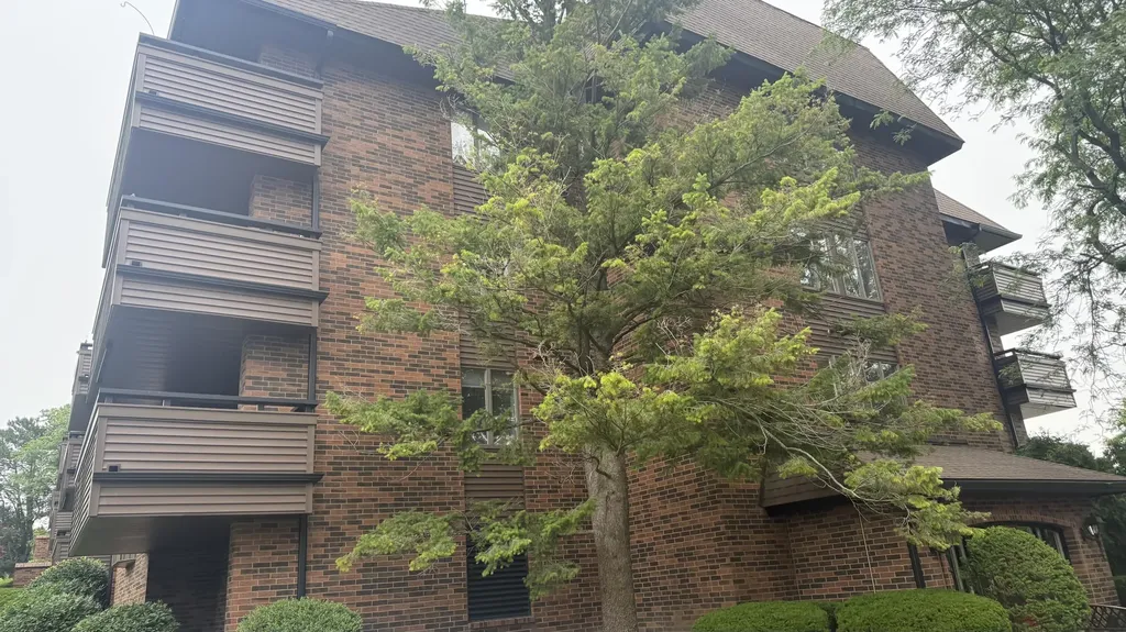 3181 Charlevoix Drive SE Cascade Charter Township MI 49546
