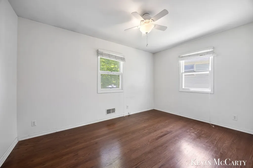 2722 Vassar Drive SE Grand Rapids City MI 49506