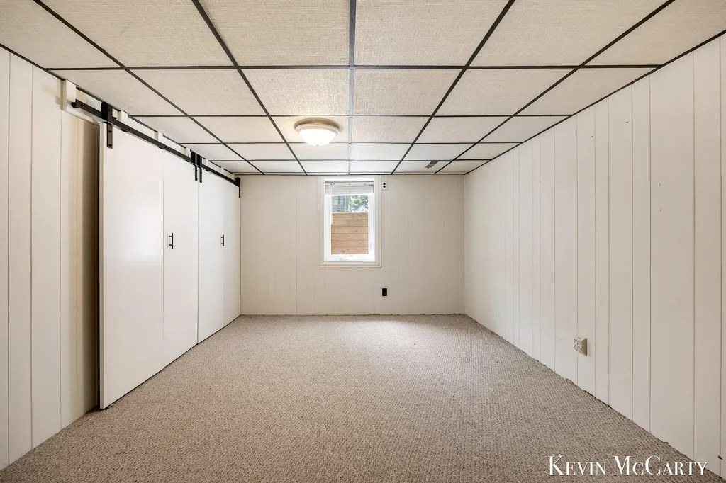2722 Vassar Drive SE Grand Rapids City MI 49506