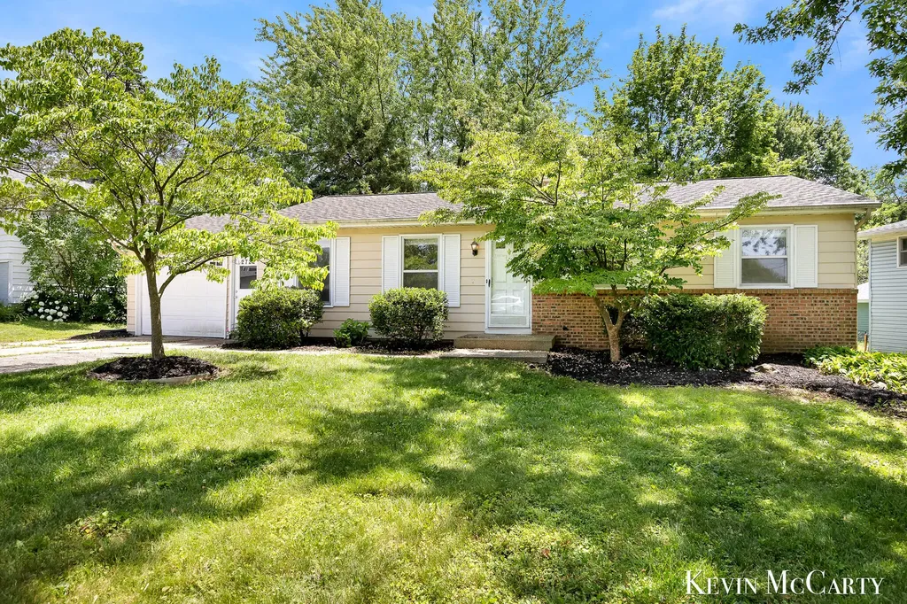 2722 Vassar Drive SE Grand Rapids City MI 49506