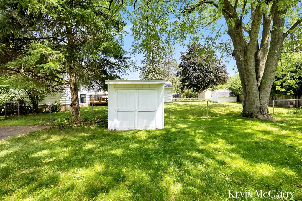 2722 Vassar Drive SE Grand Rapids City MI 49506