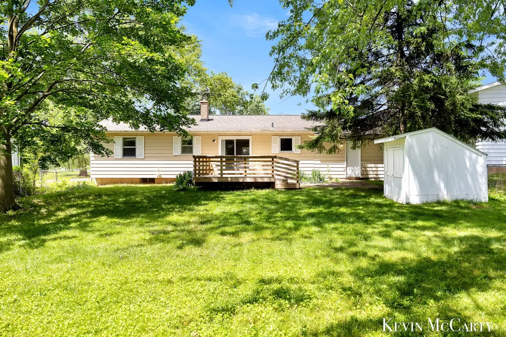 2722 Vassar Drive SE Grand Rapids City MI 49506