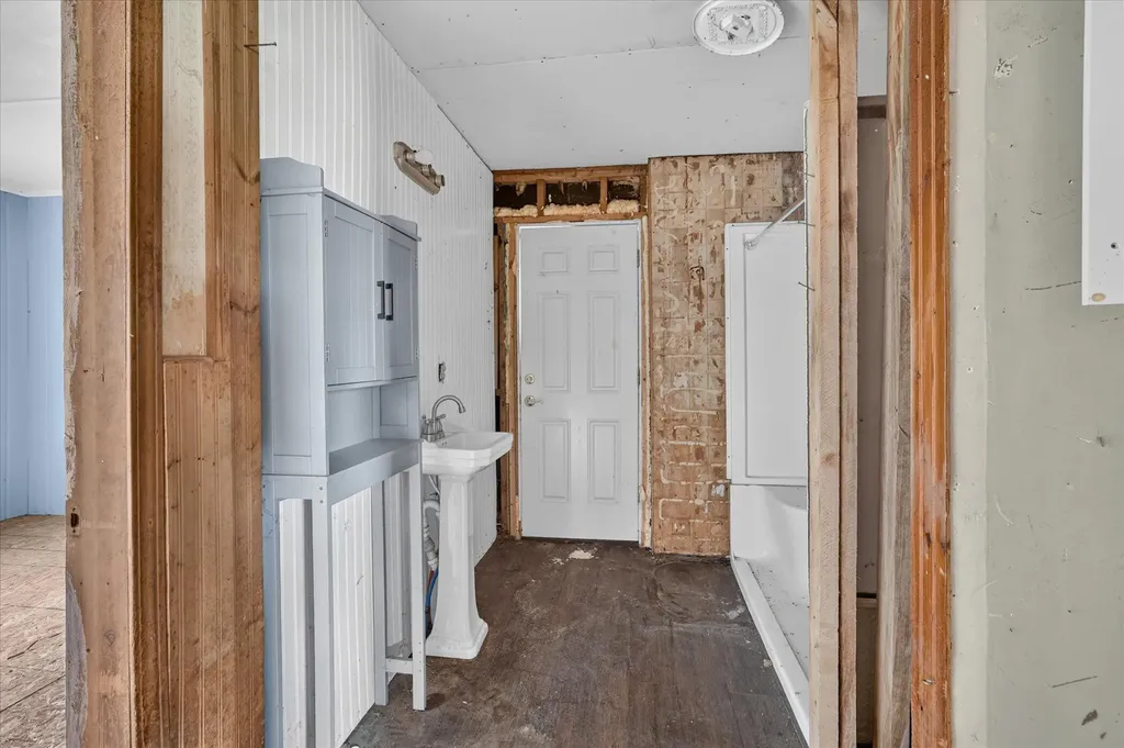 2429 W Huron Line Road Bingham Township MI 48475