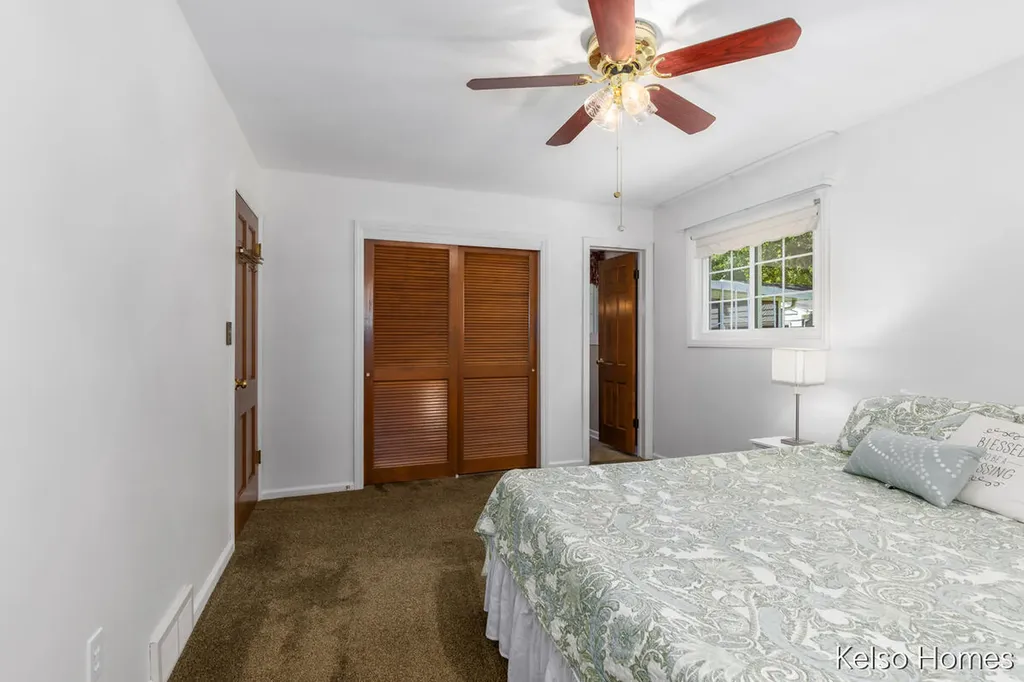 1641 Saginaw Road SE Grand Rapids City MI 49506