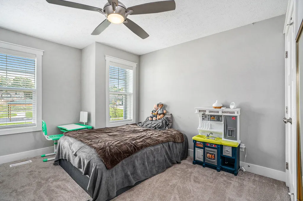 4811 Denali River Avenue SW Wyoming City MI 49418