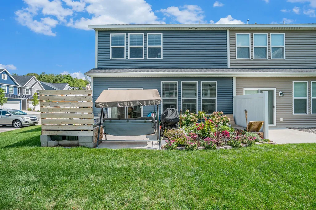 4811 Denali River Avenue SW Wyoming City MI 49418