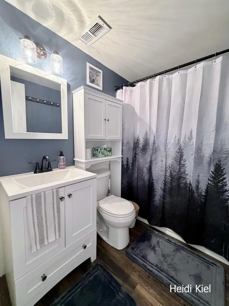 1382 Stanwood Drive NW Grand Rapids City MI 49534