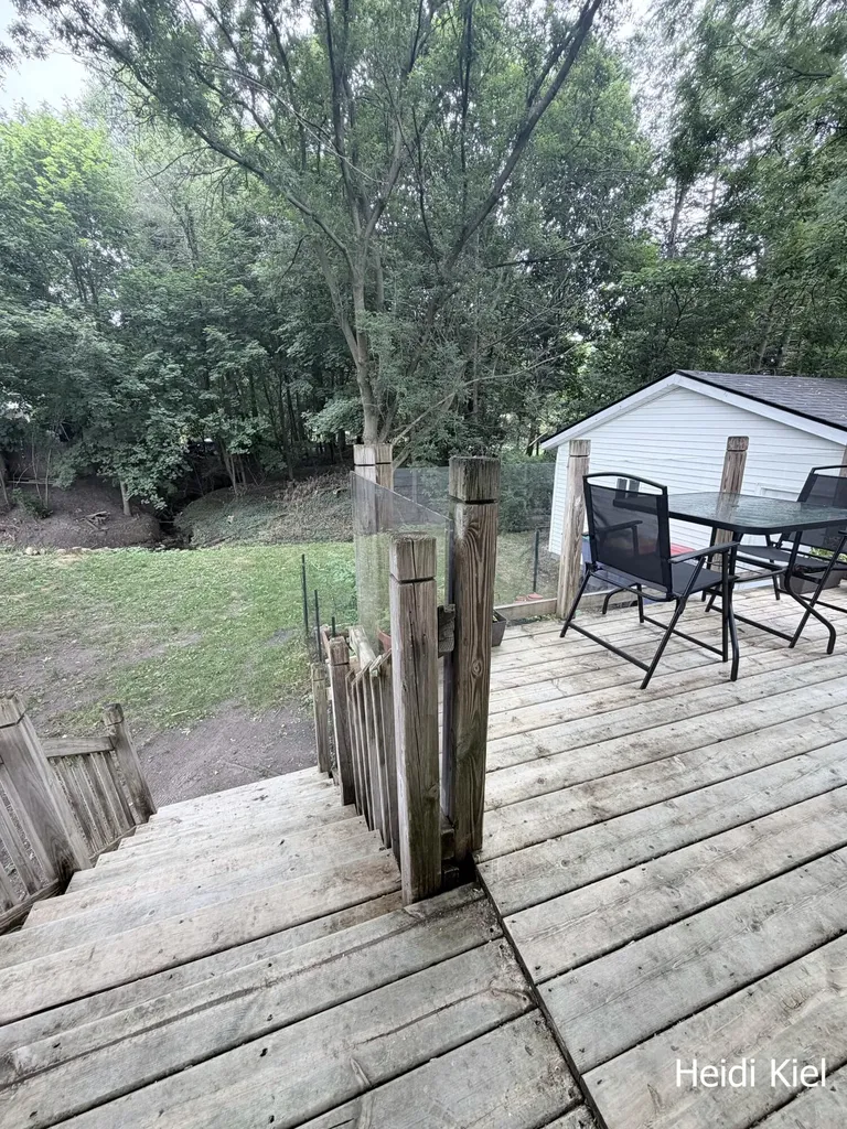 1382 Stanwood Drive NW Grand Rapids City MI 49534