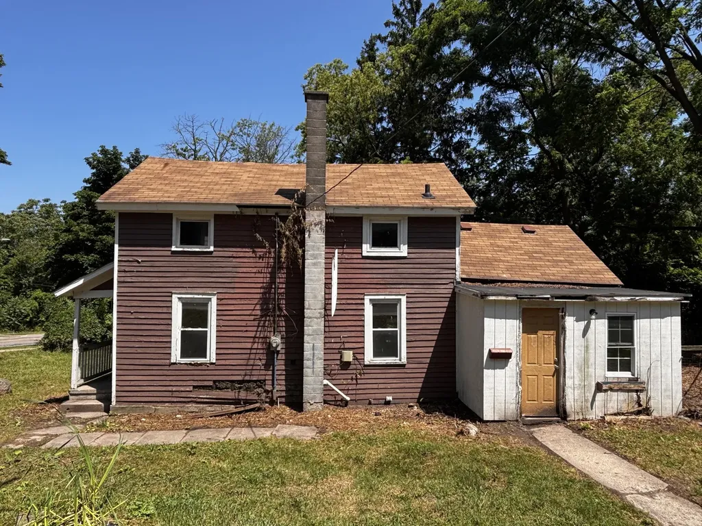 1000 College Avenue NE Grand Rapids City MI 49503