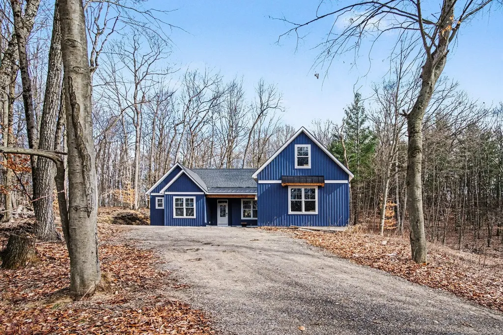 9370 S Hannah Lane Brooks Township MI 49327