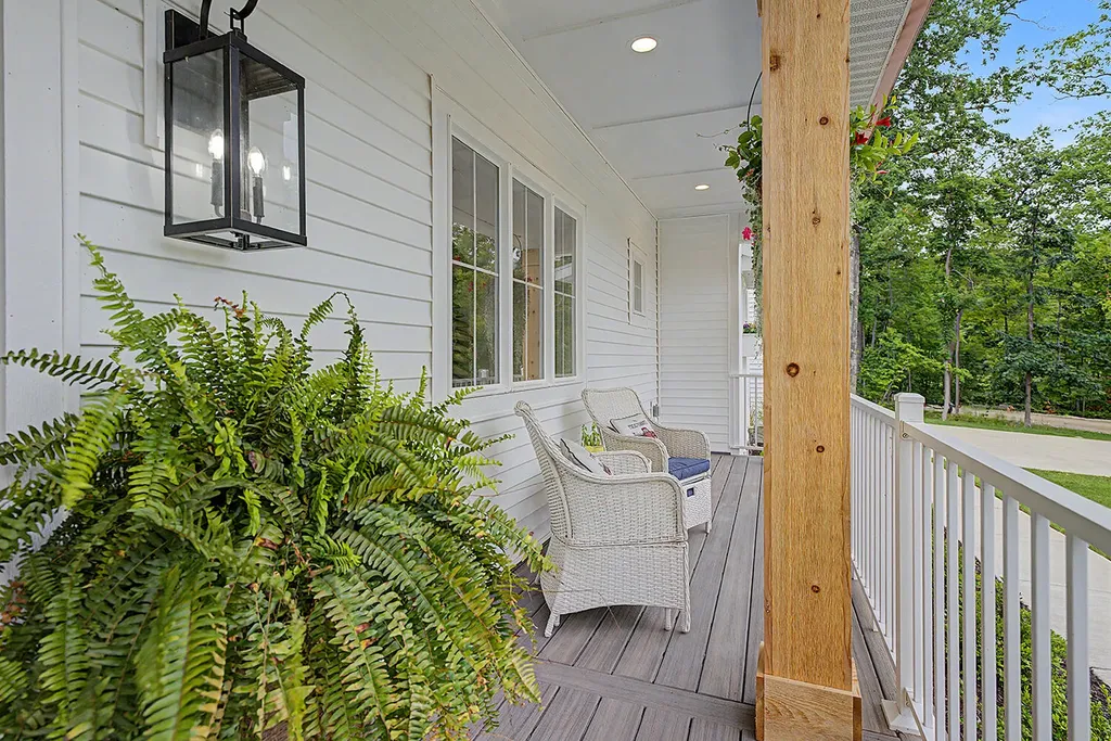 17463 E Suwanee Trail Winfield Township MI 49329
