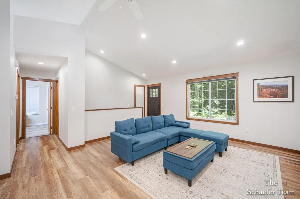 12934 Hillcrest Drive NE Vergennes Township MI 49331