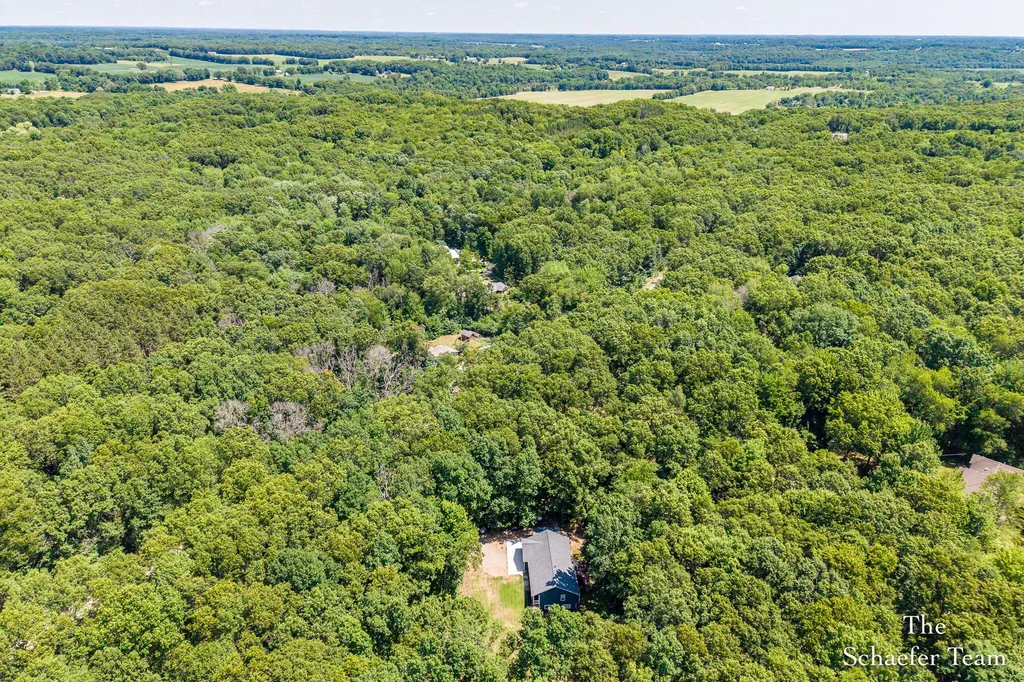 12934 Hillcrest Drive NE Vergennes Township MI 49331
