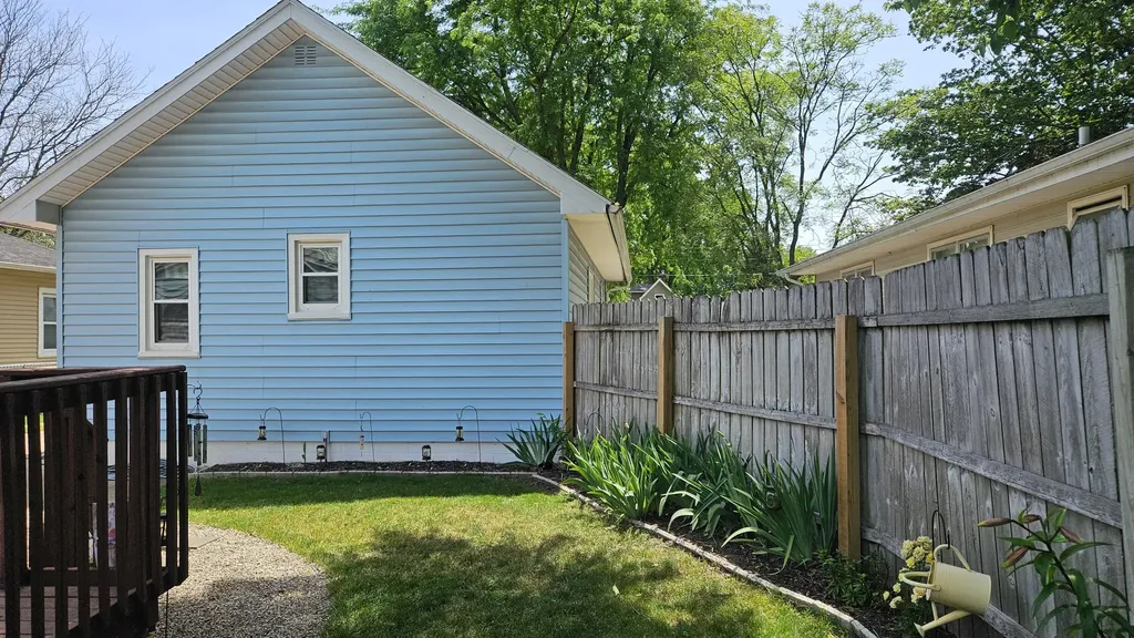 219 Abbie Street SE Wyoming City MI 49548