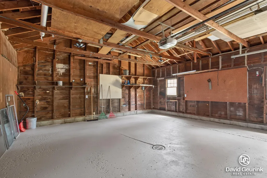 19 N Division Avenue Holland Charter Township MI 49424
